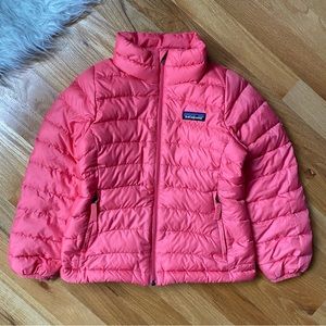 Patagonia Kids  Girl. Down  Sweater Jacket Puffer size 5 - 6